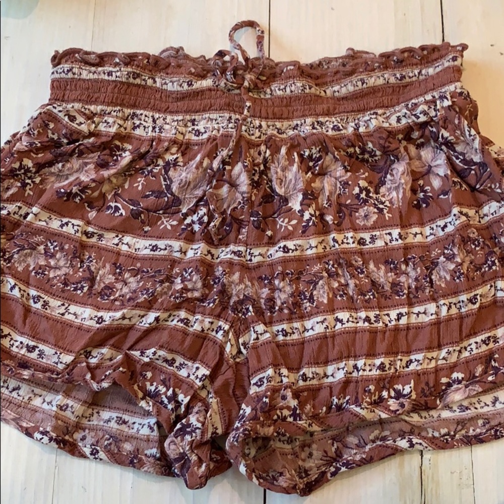 Flowy shorts